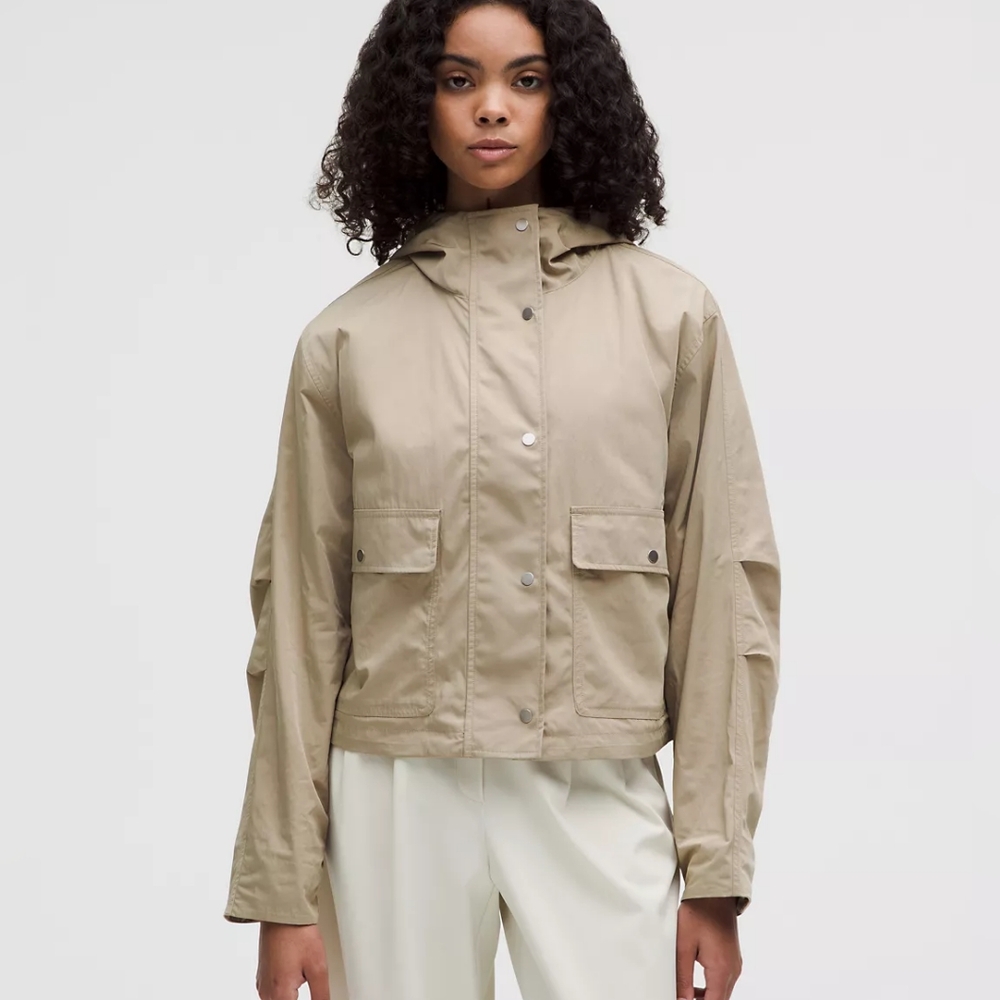 Lululemon Cropped Utility Windbreaker Sheer Oak